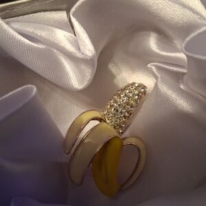 Elegant Yellow and Gold Banana Brooch